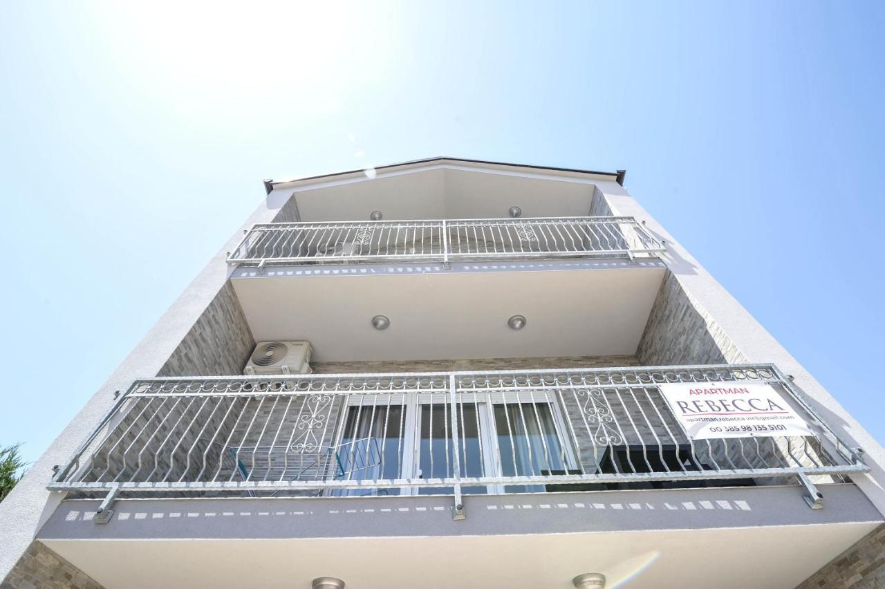 Apartmani Rebecca Вир Экстерьер фото