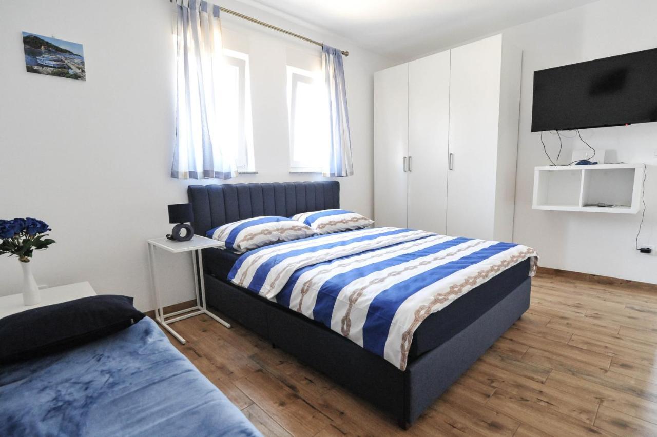 Apartmani Rebecca Вир Экстерьер фото