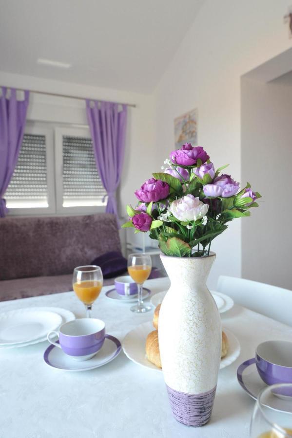 Apartmani Rebecca Вир Экстерьер фото